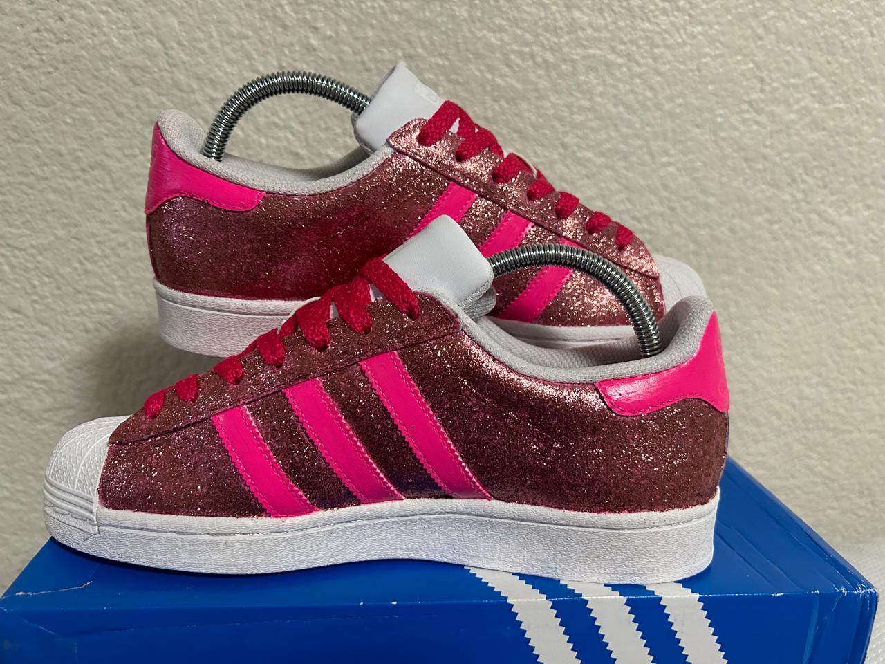 Tenis Adidas.