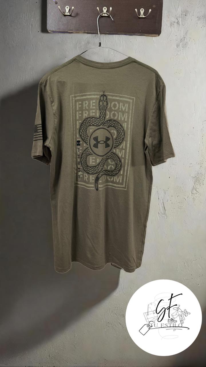 Playera de manga corta Freedom Graphic para hombre verde